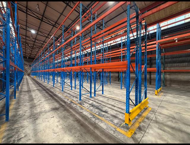 7,987M² WAREHOUSE TO LET IN RANDJESPARK